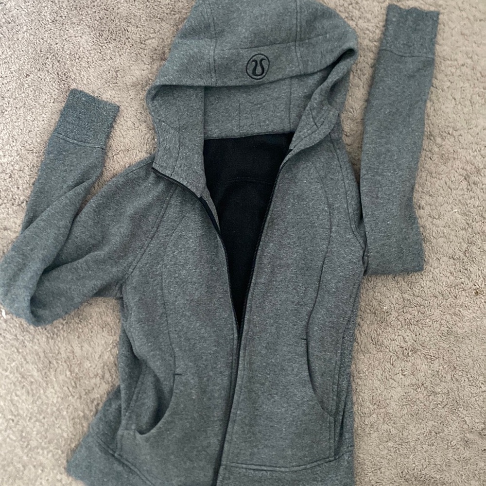 Lululemon full zip scuba